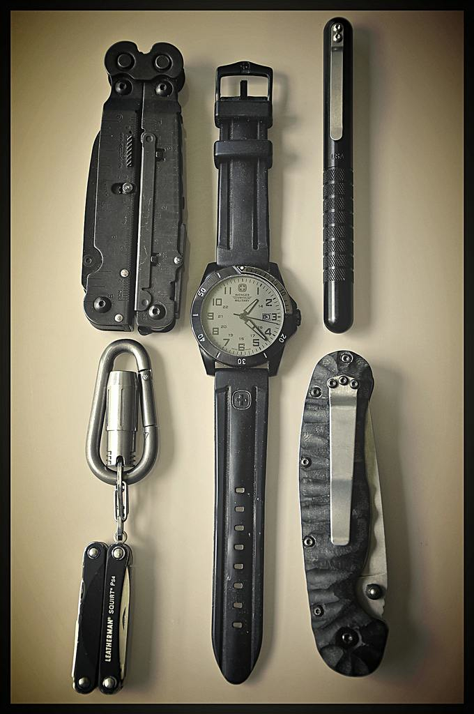 Montre de 2025 survie gear edc